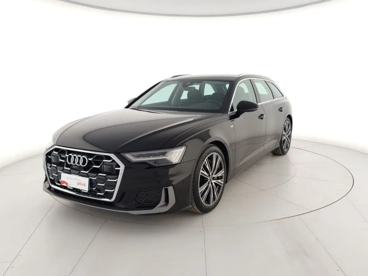 Audi A6 Avant nuova a Massa-Carrara