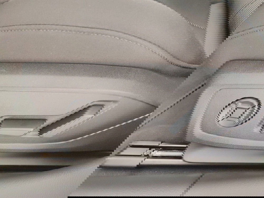 Audi A6 Avant nuova a Massa-Carrara (10)