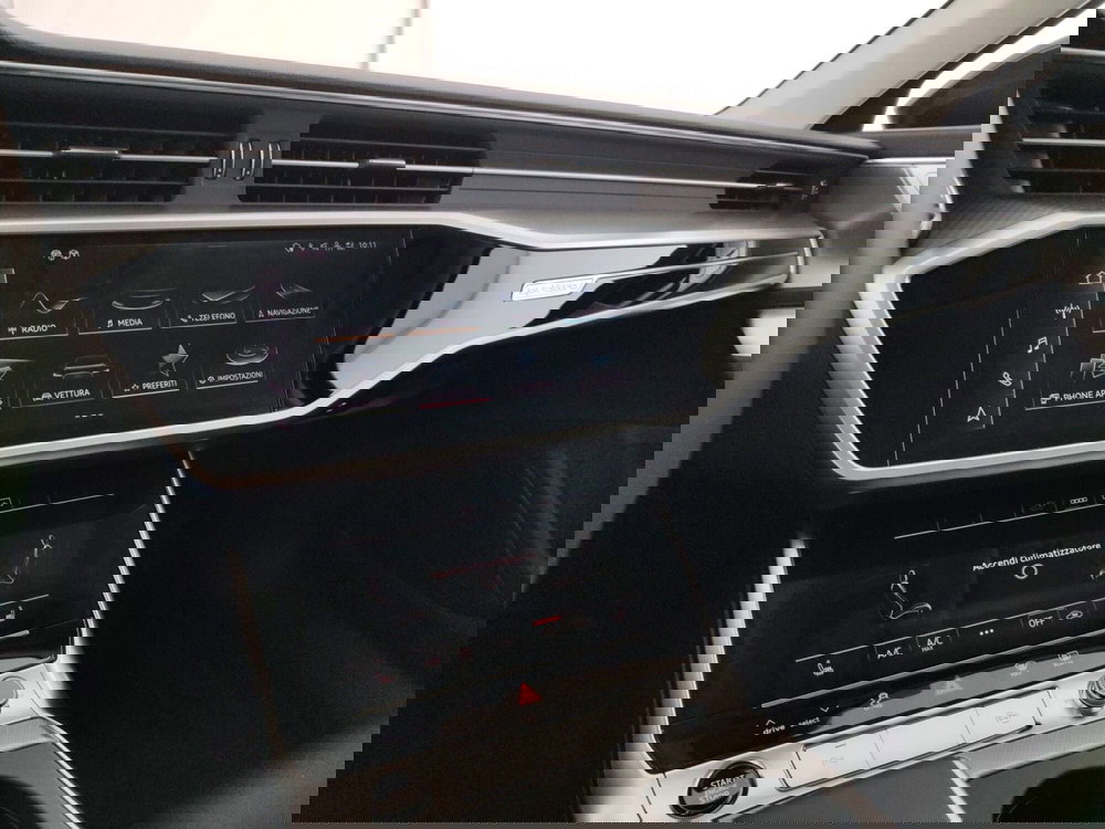 Audi A6 Avant nuova a Massa-Carrara (14)