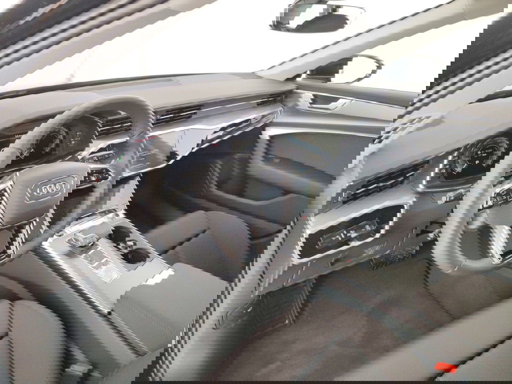 Audi A6 Avant nuova a Massa-Carrara (8)