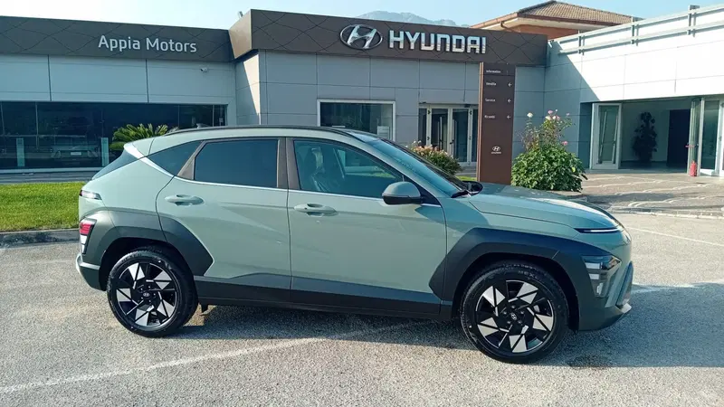 Hyundai Kona nuova a Benevento (12)