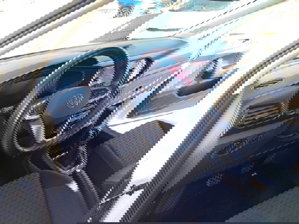 Volkswagen T-Cross usata a Brescia (13)