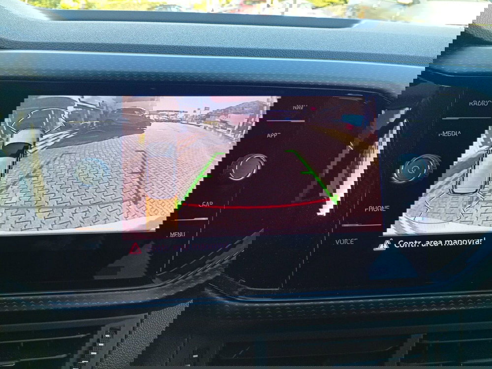 Volkswagen T-Cross usata a Brescia (18)