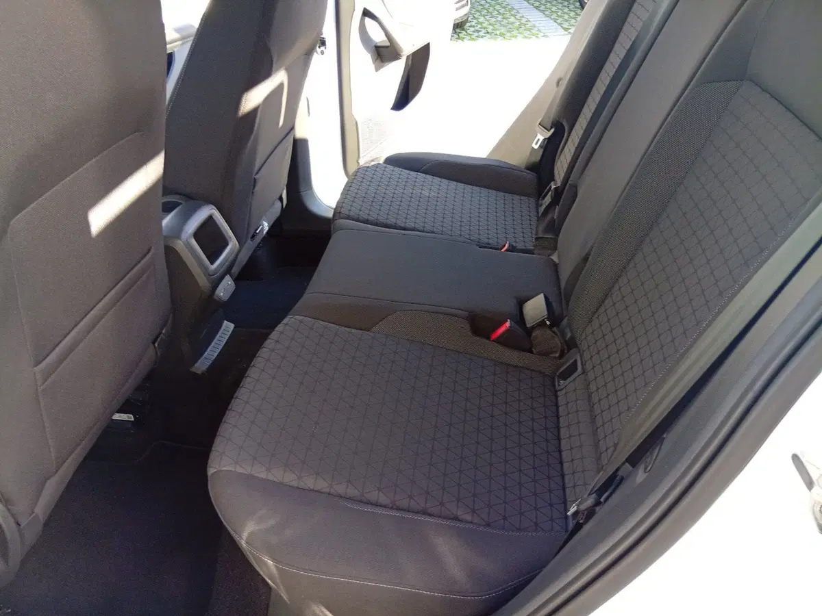 Volkswagen T-Cross usata a Brescia (9)