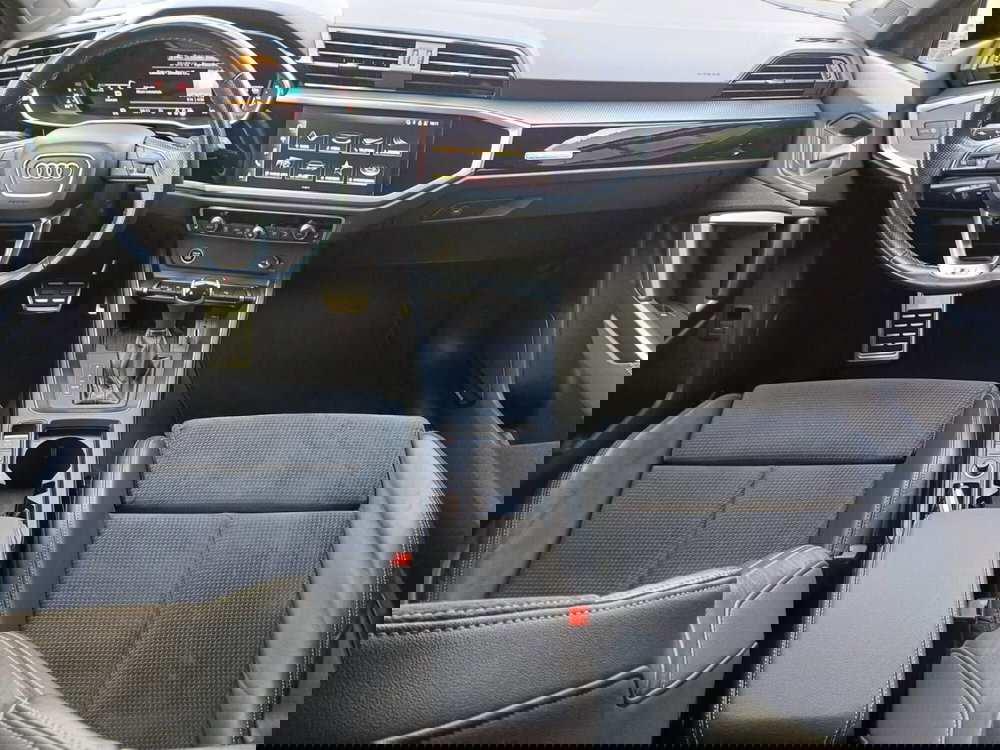 Audi Q3 Sportback usata a Reggio Calabria (11)