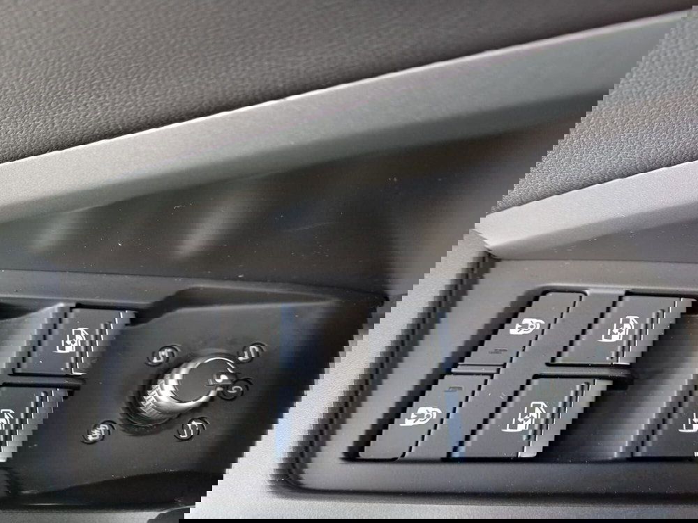 Audi Q3 Sportback usata a Reggio Calabria (15)