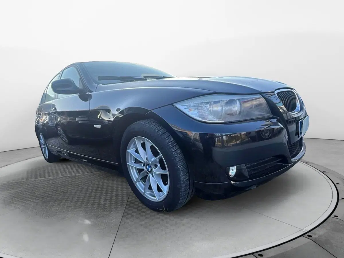 BMW Serie 3 usata a L'Aquila