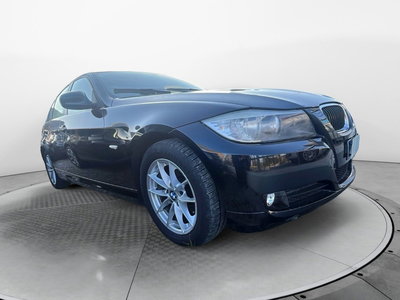 BMW Serie 3 316d 2.0 116CV cat del 2011 usata a L'Aquila