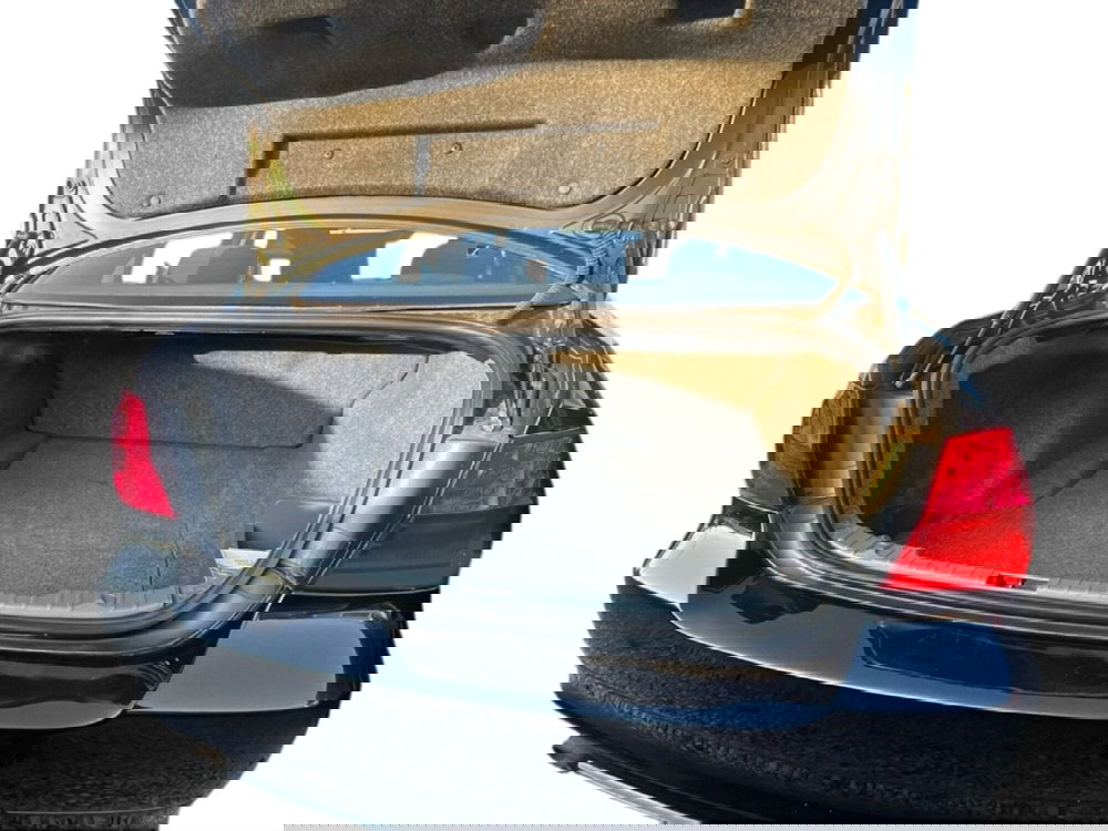 BMW Serie 3 usata a L'Aquila (10)