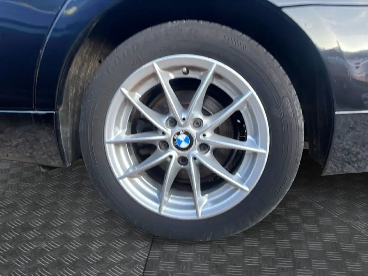 BMW Serie 3 usata a L'Aquila (11)