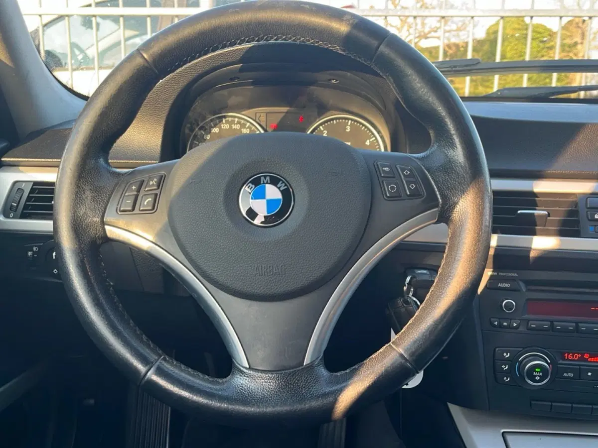 BMW Serie 3 usata a L'Aquila (15)