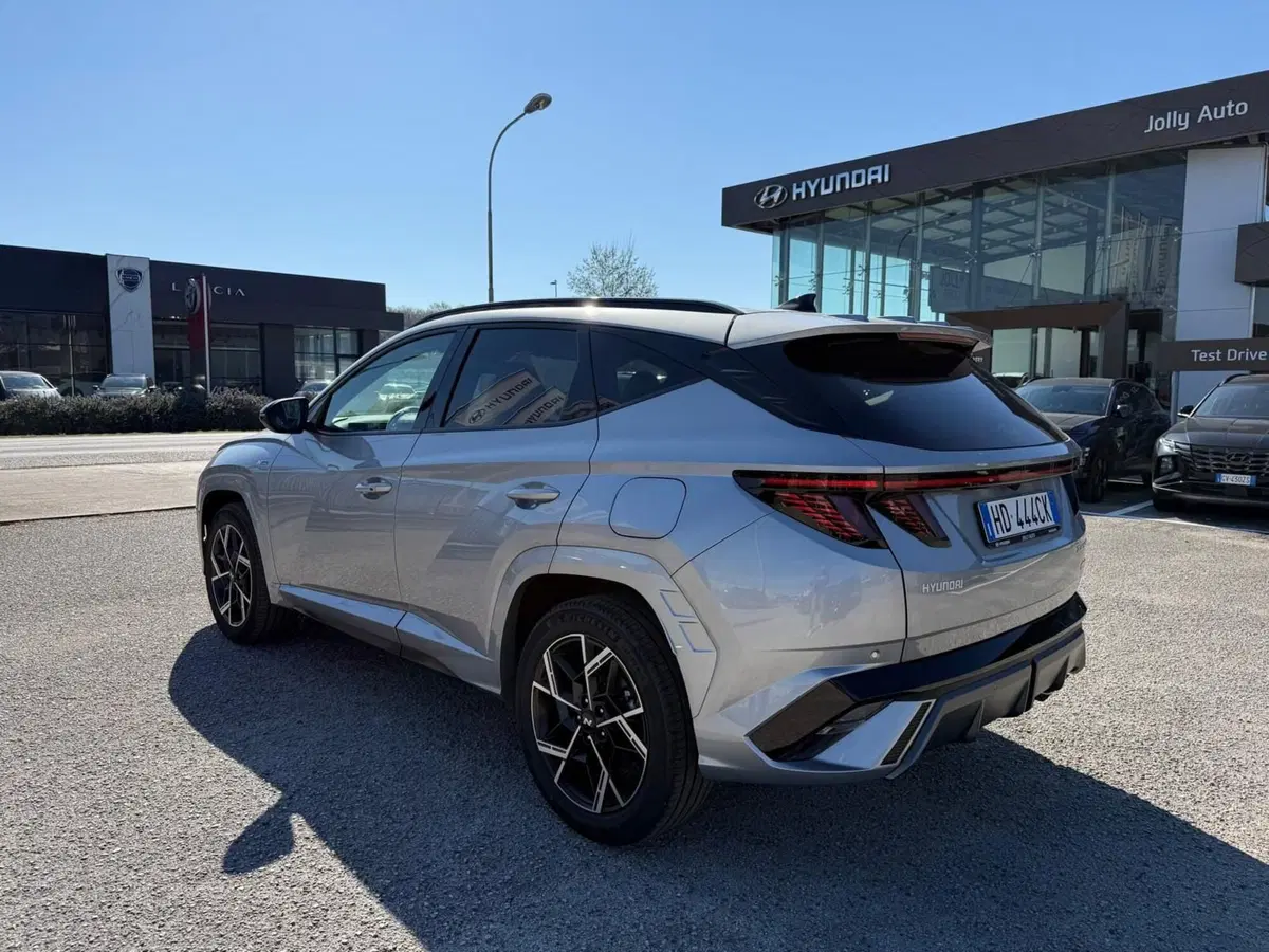 Hyundai Tucson nuova a Frosinone (7)
