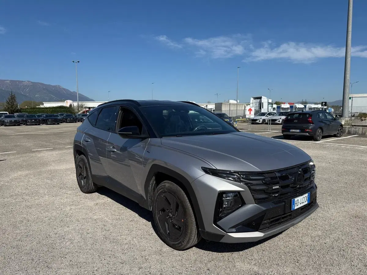 Hyundai Tucson nuova a Frosinone (2)