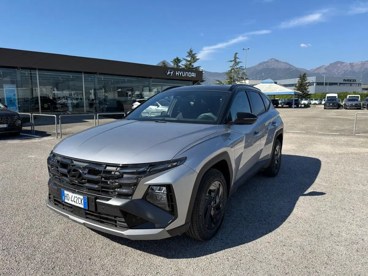 Hyundai Tucson nuova a Frosinone (3)