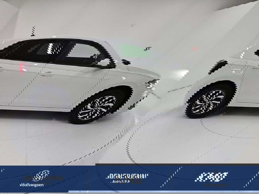 Volkswagen Polo nuova a Catanzaro (5)