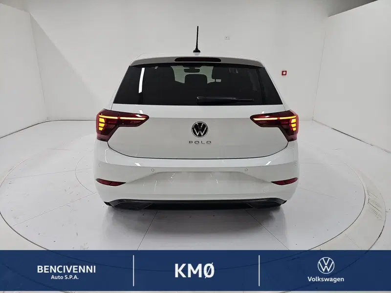 Volkswagen Polo nuova a Catanzaro (7)