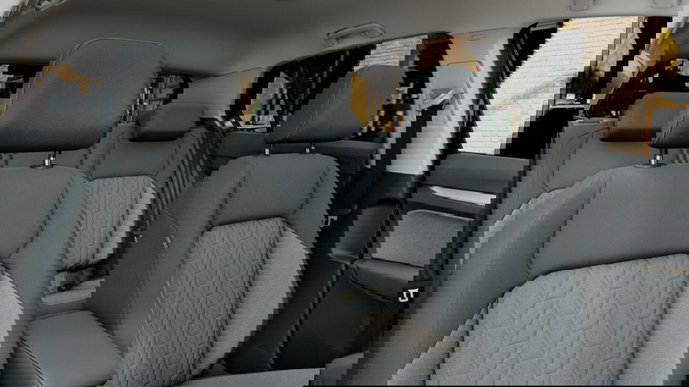 Volkswagen Golf nuova a Catanzaro (10)