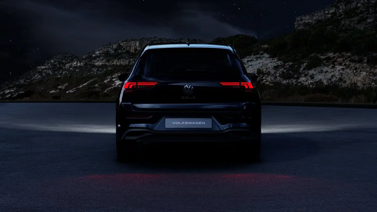 Volkswagen Golf nuova a Catanzaro (13)