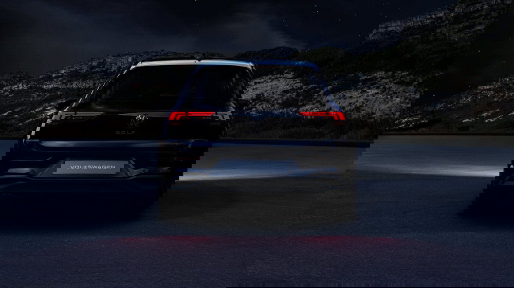 Volkswagen Golf nuova a Catanzaro (13)