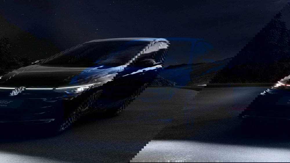 Volkswagen Golf nuova a Catanzaro (14)