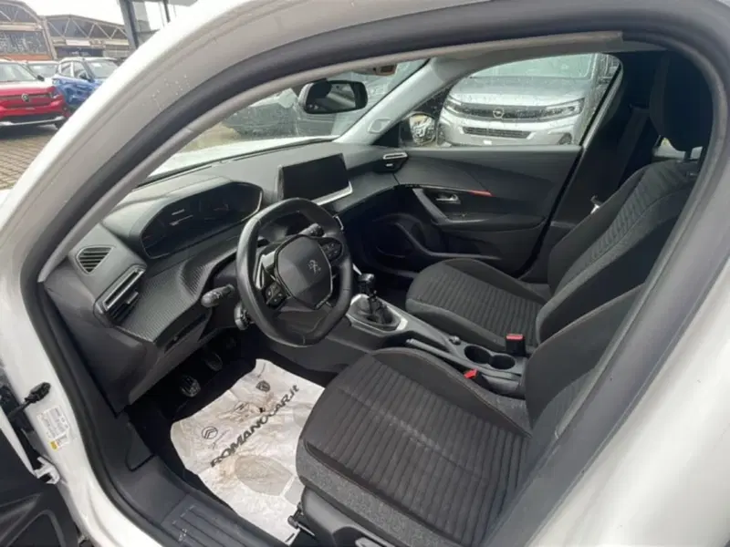 Peugeot 2008 usata a Foggia (13)