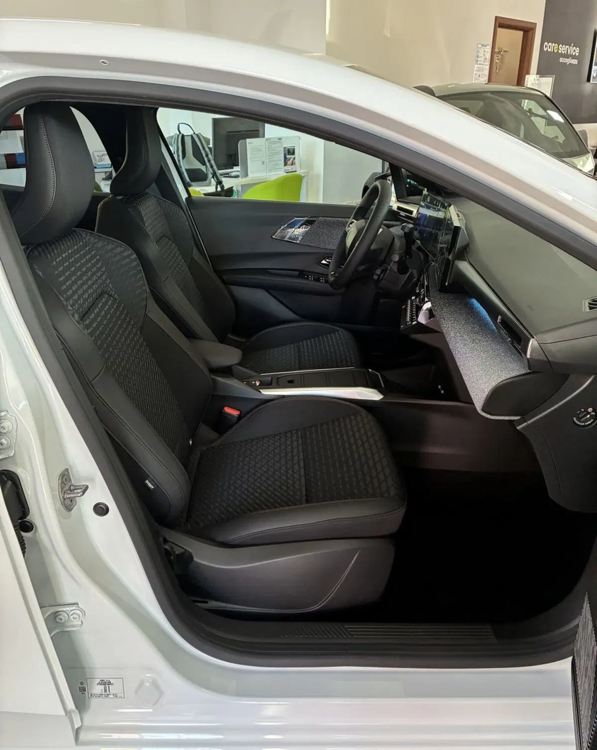 Renault Clio nuova a Frosinone (9)