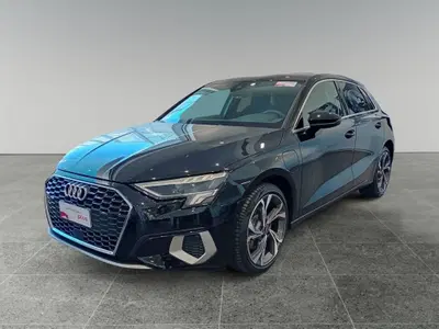 Audi A3 Sportback 40 TFSI e S tronic Business Advanced nuova a Triggiano
