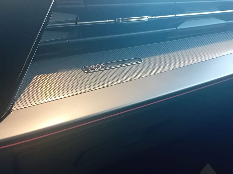 Audi A3 Sportback nuova a Bari (16)