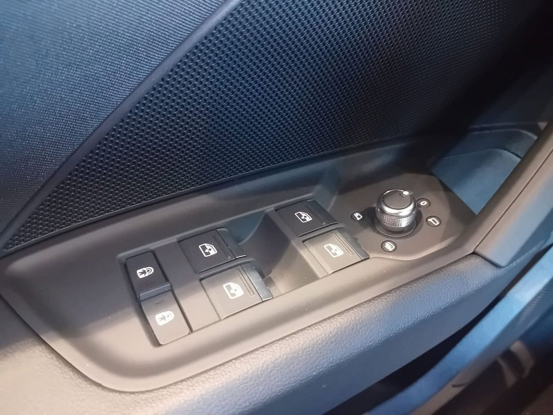 Audi A3 Sportback nuova a Bari (17)