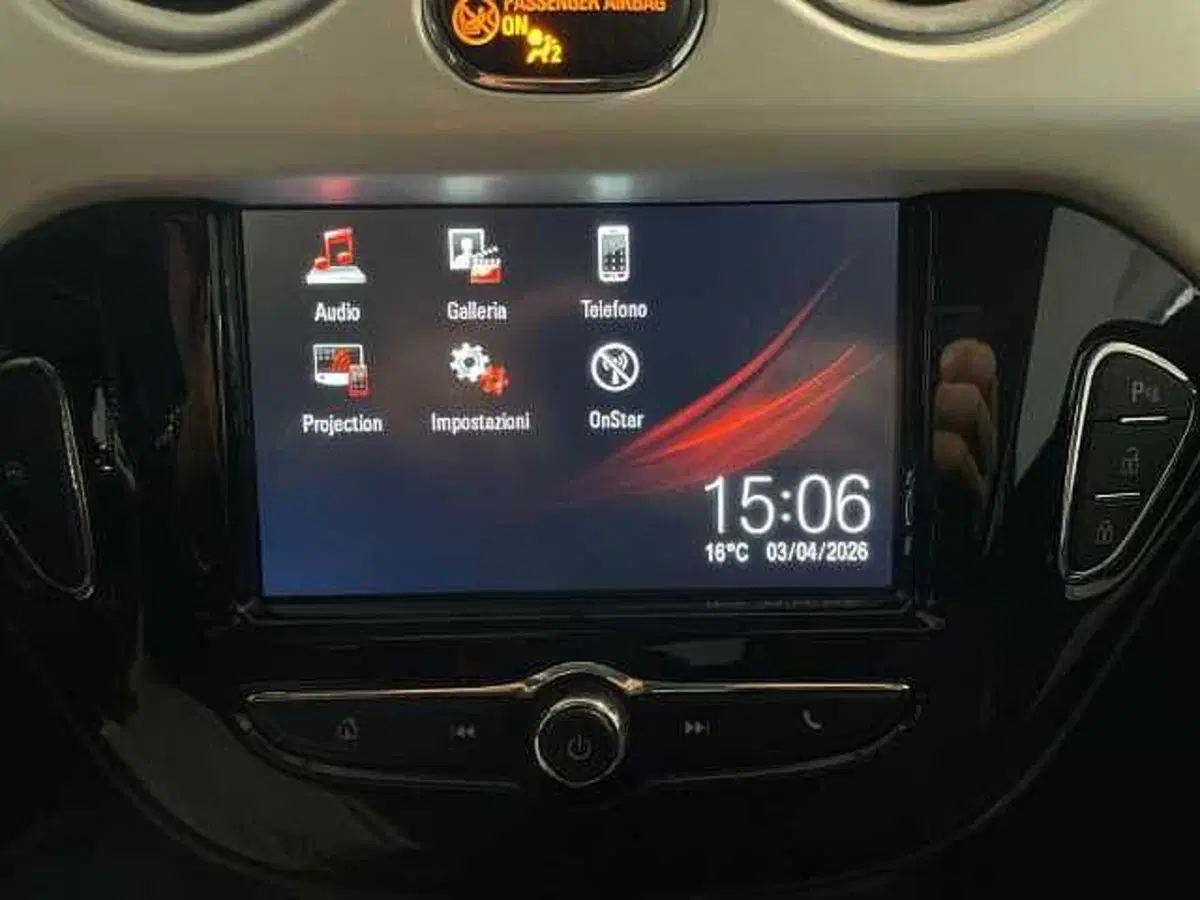Opel Adam usata a Salerno (19)