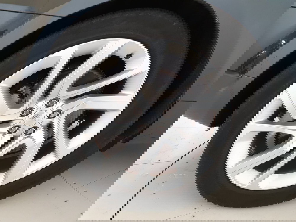 Land Rover Range Rover usata a Monza e Brianza (9)