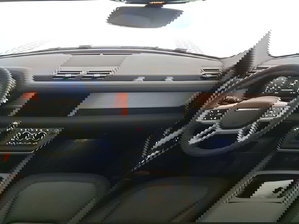 Land Rover Defender usata a Monza e Brianza (4)