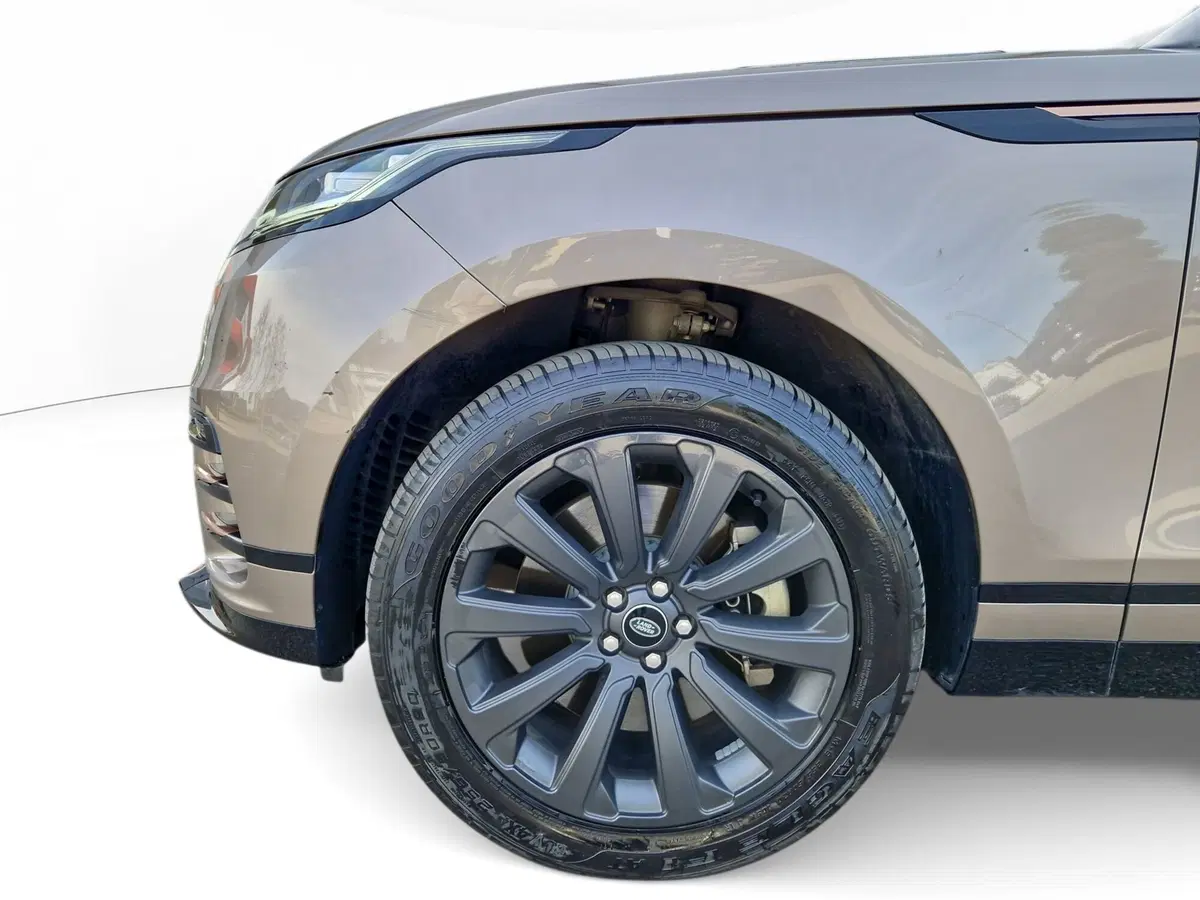 Land Rover Range Rover Velar usata a Modena (14)