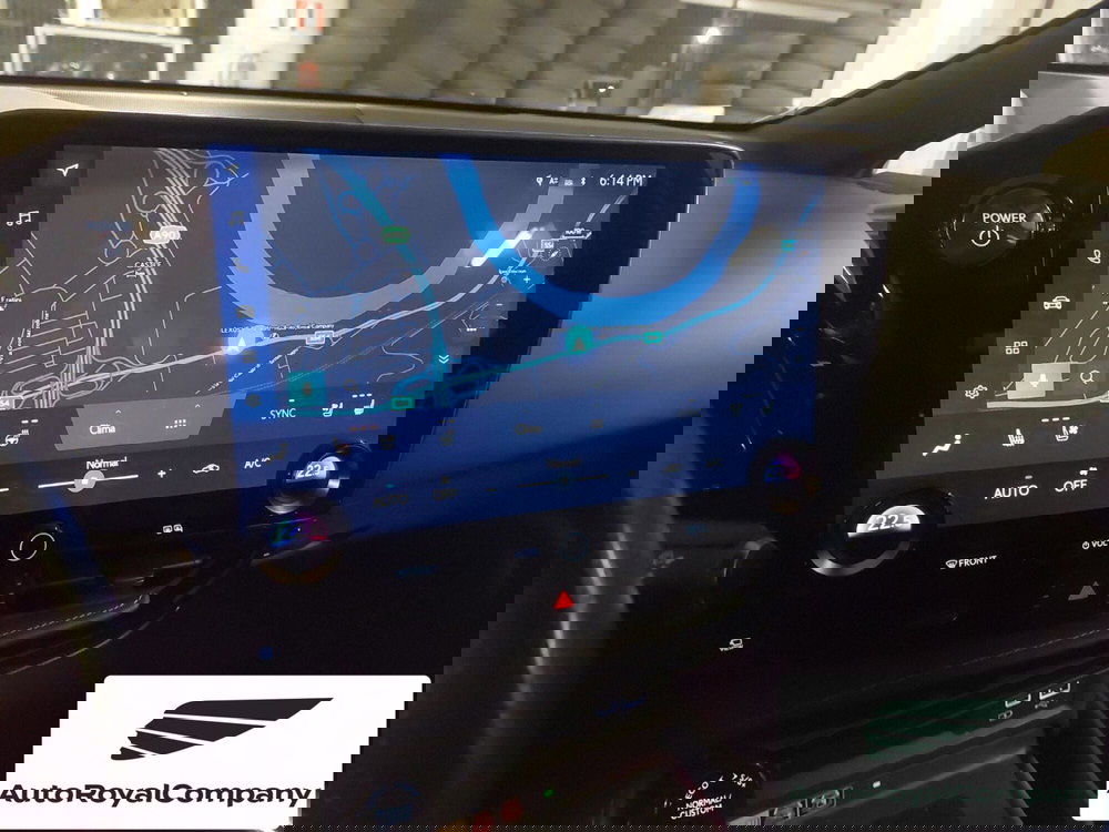 Lexus NX usata a Roma (13)