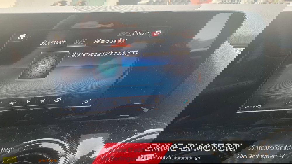 Mercedes-Benz GLA SUV usata a Lecco (12)