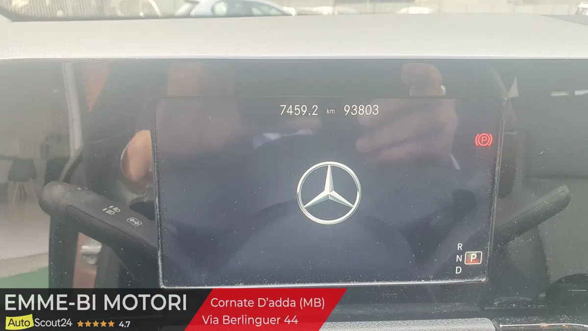 Mercedes-Benz GLA SUV usata a Lecco (16)