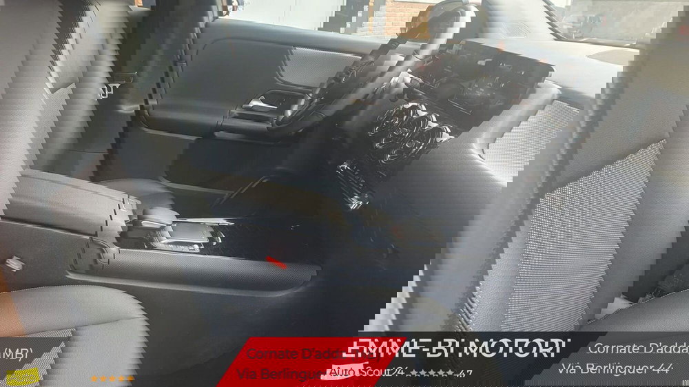 Mercedes-Benz GLA SUV usata a Lecco (18)