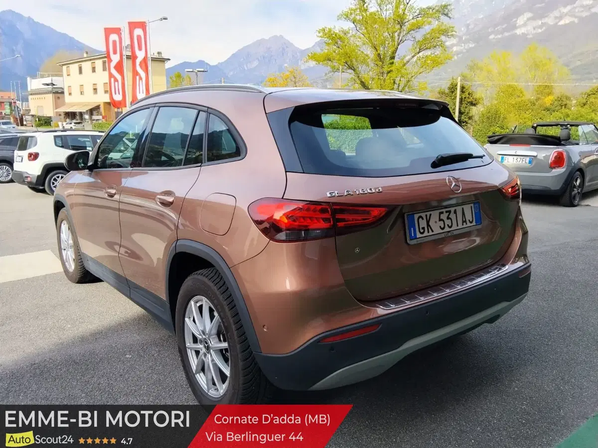 Mercedes-Benz GLA SUV usata a Lecco (4)