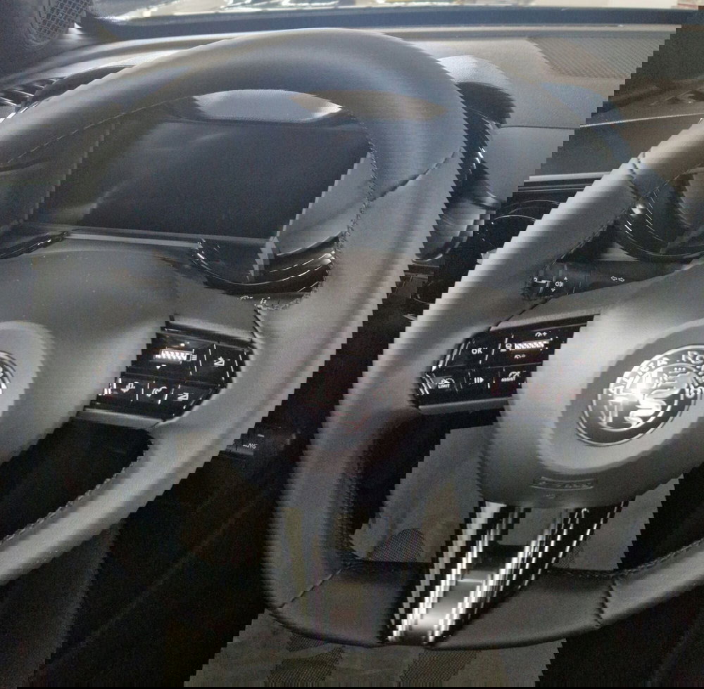 Alfa Romeo Junior nuova a Terni (12)