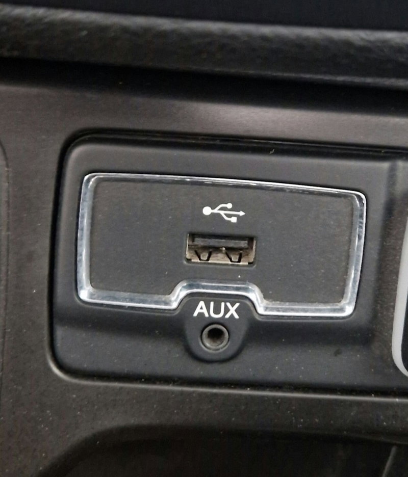 Jeep Renegade usata a Terni (13)