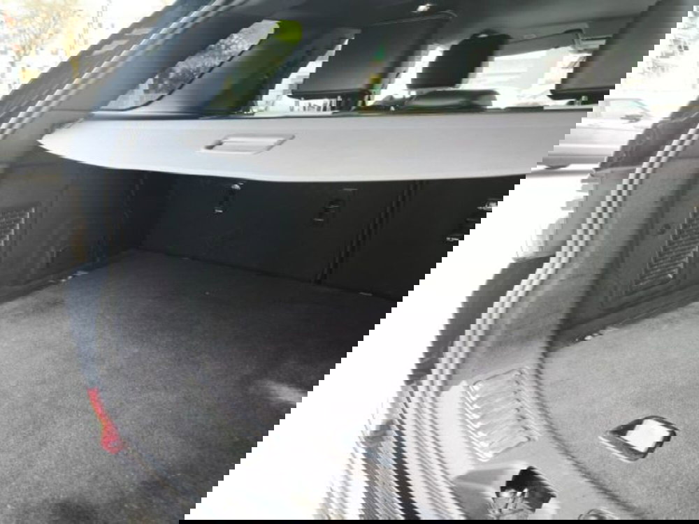 Land Rover Discovery Sport usata a Livorno (10)