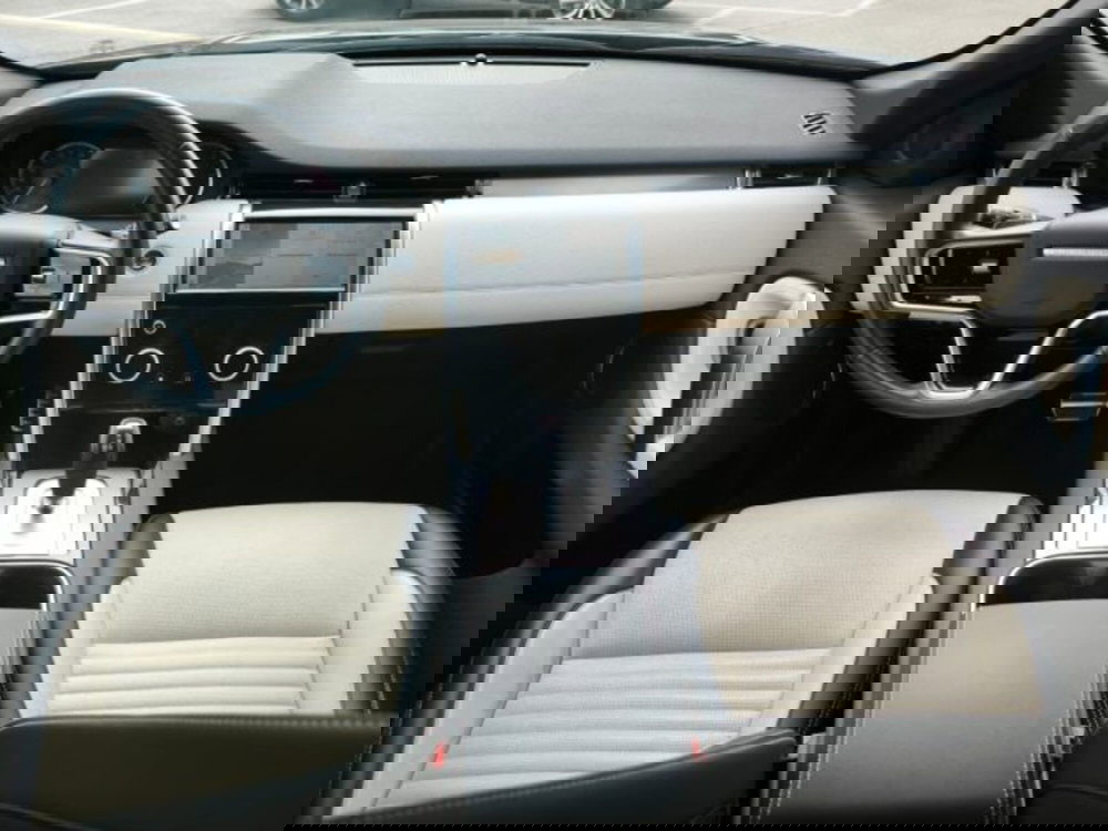 Land Rover Discovery Sport usata a Livorno (5)