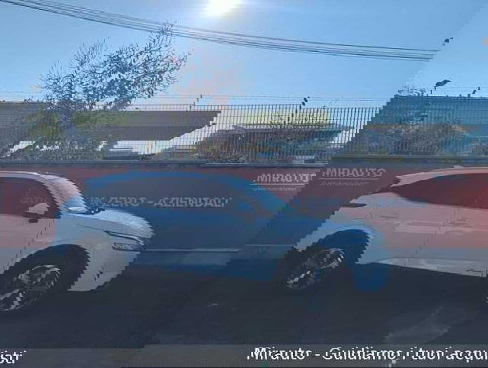 Nissan Qashqai usata a Roma