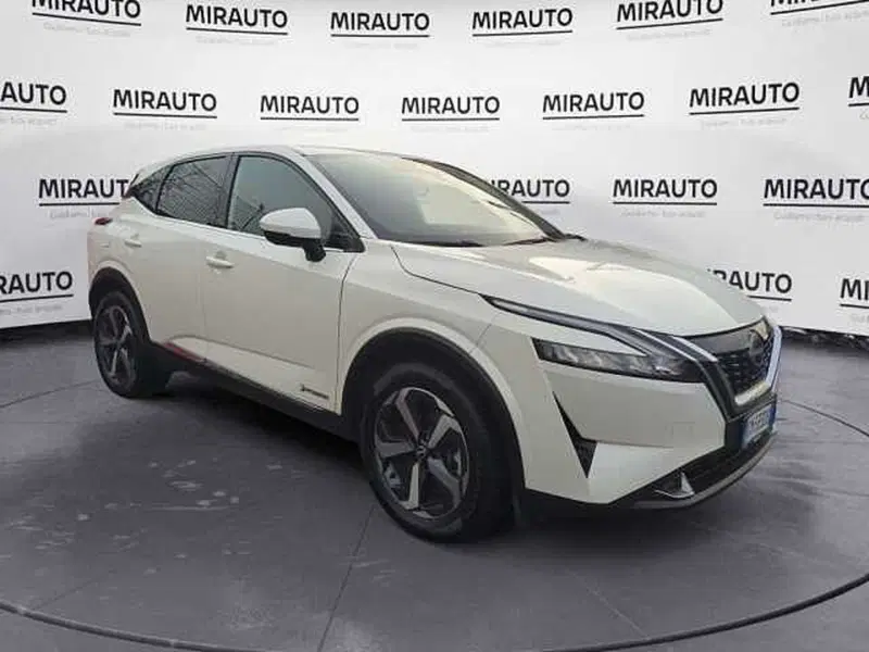 Nissan Qashqai usata a Roma