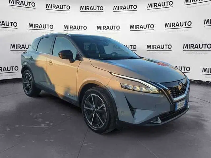 Nissan Qashqai usata a Roma