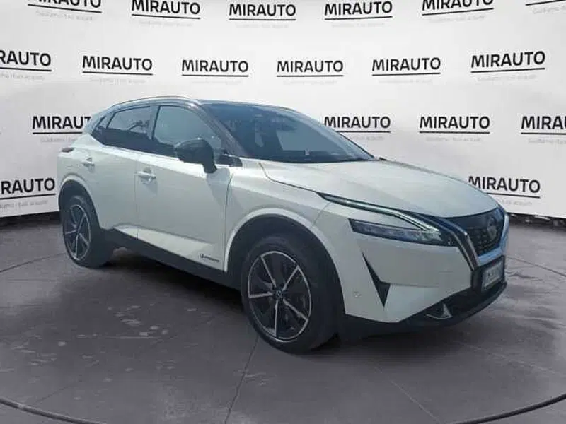 Nissan Qashqai usata a Roma