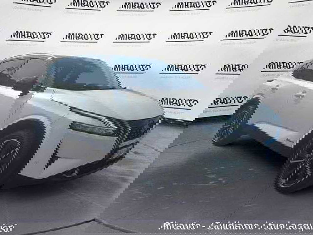 Nissan Qashqai usata a Roma