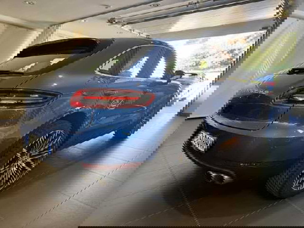 Porsche Macan usata a Genova (2)