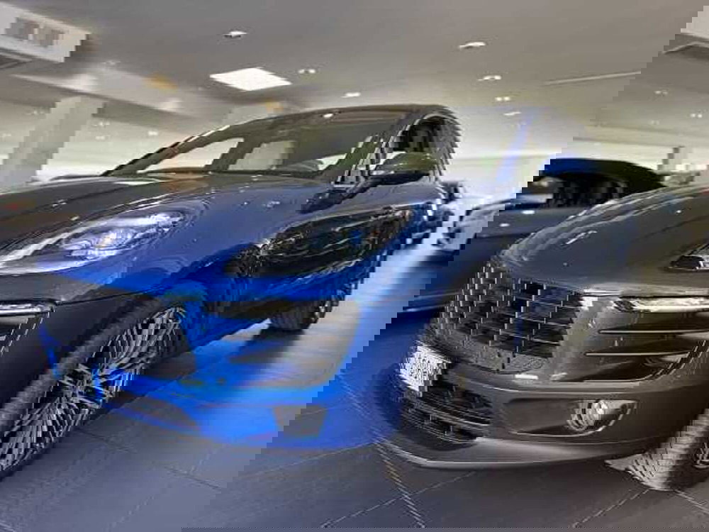 Porsche Macan usata a Genova (4)