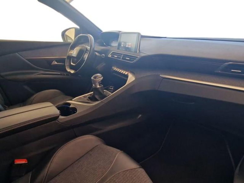 Peugeot 3008 usata a Salerno (9)